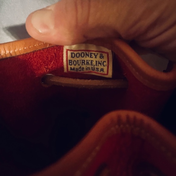 Vintage Dooney and Bourke All Weather Leather Drawstring Bag - Picture 4 of 11